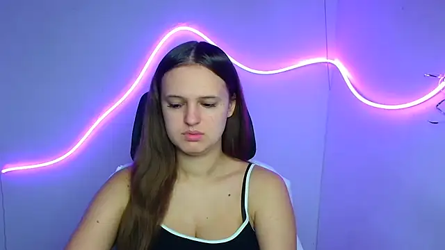 Aurora White online show from September 2025 05:02:02 AM