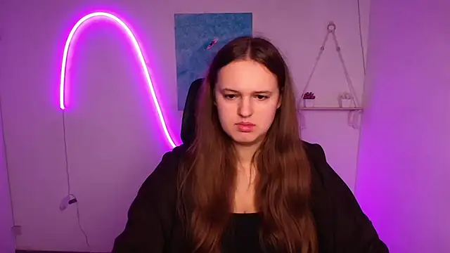 Aurora White online show from October 2025 05:17:02 AM