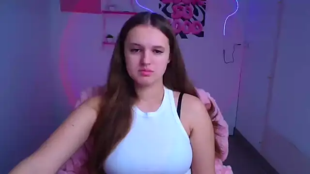 Aurora White online show from November 2025 06:23:01 AM