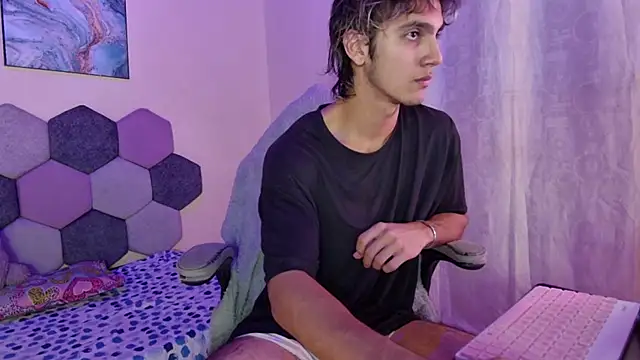 zeta tgn online show from October 2025 12:14:02 PM