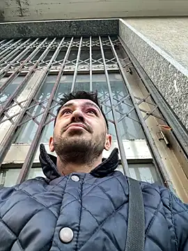 piacentino69 online show from November 2025 06:56:01 AM