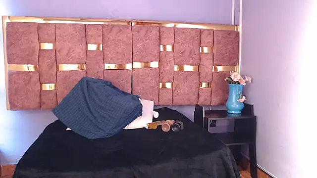 shantall 05 online show from March 2026 10:27:02 PM