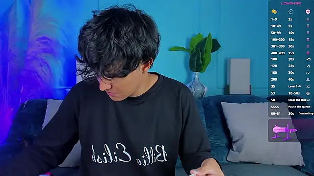 Snapshot of Leo_Savage_ chatting on January 2026 03:42:02 AM Leo Savage online show from January 2026 03:42:02 AM