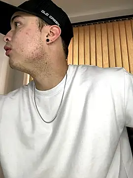 Snapshot of Alexander_ferre chatting on January 2026 01:27:02 PM Alexander ferre online show from January 2026 01:27:02 PM