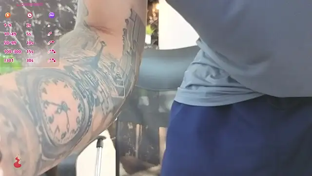 Alexander ferre online show from April 2026 01:20:02 PM