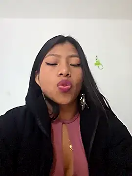 ValeriaJacobs online show from November 2025 03:14:02 PM