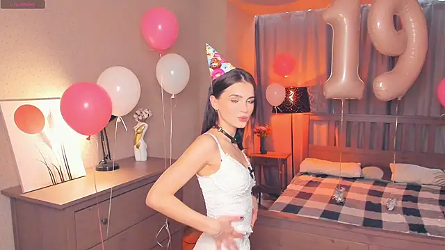 Snapshot of TeriRipka chatting on October 2025 07:11:01 AM TeriRipka online show from October 2025 07:11:01 AM