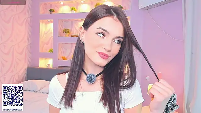 Snapshot of TeriRipka chatting on December 2025 07:09:01 PM TeriRipka online show from December 2025 07:09:01 PM