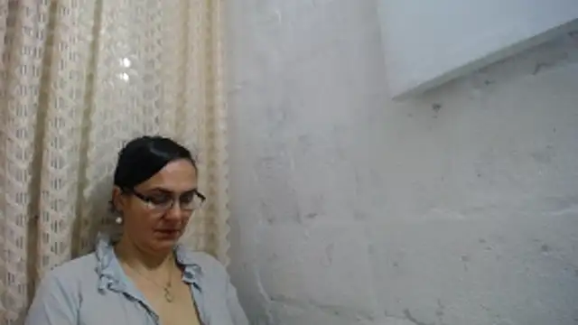 Snapshot of gabbyparker_ chatting on December 2025 09:59:01 AM gabbyparker online show from December 2025 09:59:01 AM