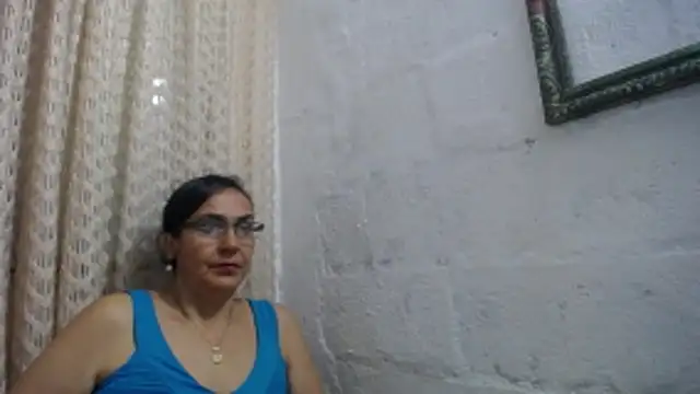 Snapshot of gabbyparker_ chatting on March 2026 09:22:01 AM gabbyparker online show from March 2026 09:22:01 AM