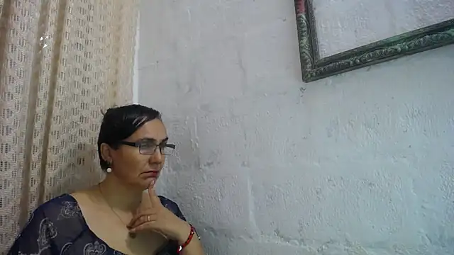 gabbyparker  online show from June 2026 07:18:01 AM