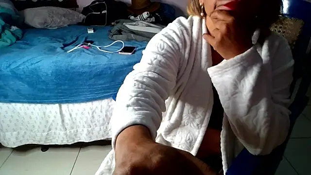 ju muniz01 online show from July 2026 11:27:01 AM
