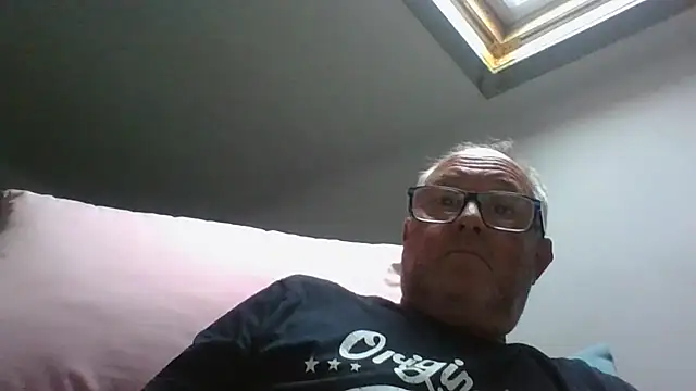 naughtygrandad1 online show from July 2026 06:43:02 PM