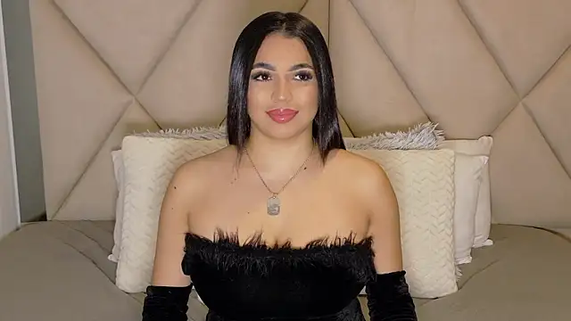 Snapshot of CharlotteeBrownn chatting on February 2026 02:21:02 AM CharlotteeBrownn online show from February 2026 02:21:02 AM