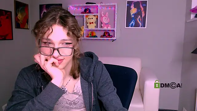 Snapshot of kevi_sunn chatting on November 2025 08:29:01 PM kevi sunn online show from November 2025 08:29:01 PM