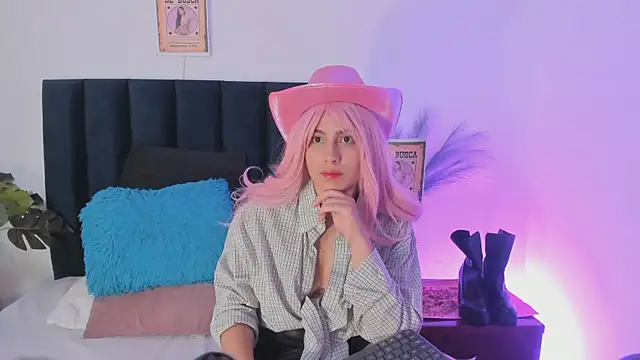 AkashaMoon  online show from September 2025 12:43:01 AM