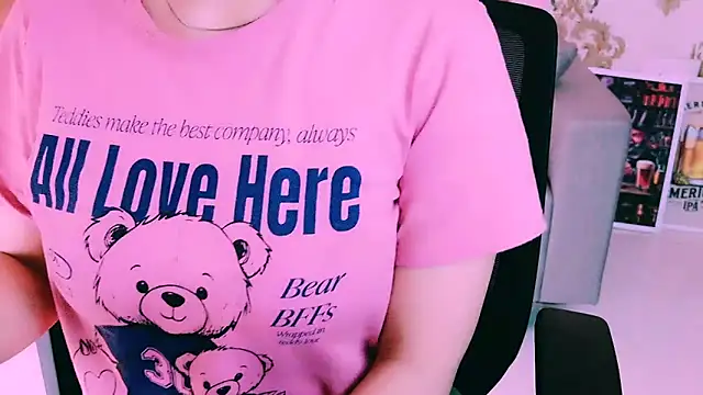 Snapshot of My_Rose chatting on February 2026 11:27:02 AM My Rose online show from February 2026 11:27:02 AM