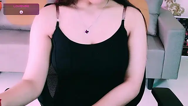 Snapshot of My_Rose chatting on February 2026 02:48:01 PM My Rose online show from February 2026 02:48:01 PM