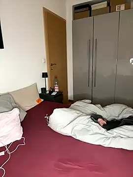 Snapshot of OliviaaFischer chatting on November 2025 09:25:02 PM OliviaaFischer online show from November 2025 09:25:02 PM