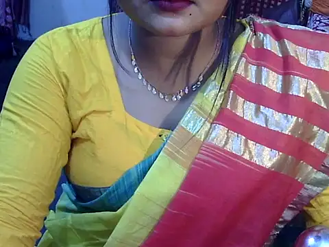 Snapshot of Nusrat_Faria07 chatting on October 2025 09:53:01 PM Nusrat Faria07 online show from October 2025 09:53:01 PM