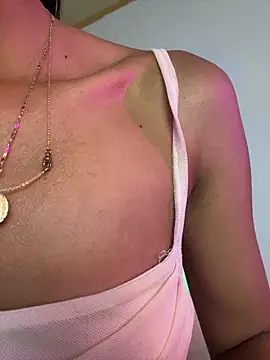 LilybethGray online show from December 2025 11:01:02 PM