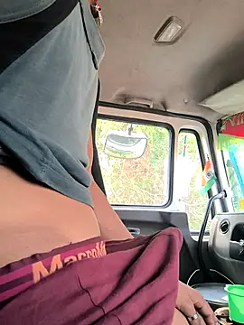 Snapshot of rajdehli chatting on October 2025 03:18:01 AM rajdehli online show from October 2025 03:18:01 AM