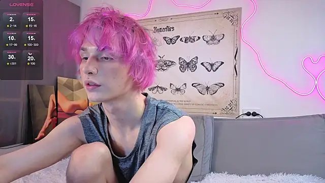 Snapshot of Your_avatar chatting on January 2026 10:26:01 PM Your avatar online show from January 2026 10:26:01 PM