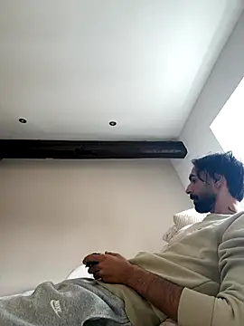 Snapshot of SergioGarcia93 chatting on September 2025 12:27:01 PM SergioGarcia93 online show from September 2025 12:27:01 PM