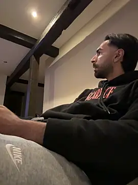 Snapshot of SergioGarcia93 chatting on October 2025 07:27:01 PM SergioGarcia93 online show from October 2025 07:27:01 PM