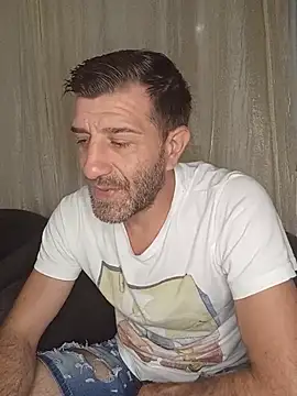 Alexdaniel89 online show from June 2026 11:26:01 PM