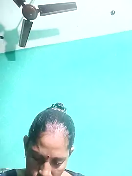 Suhana pandit online show from September 2025 10:14:02 PM