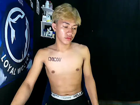 Snapshot of naughtyboyloy_0 chatting on November 2025 08:48:02 AM naughtyboyloy 0 online show from November 2025 08:48:02 AM