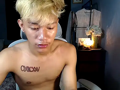 Snapshot of naughtyboyloy_0 chatting on December 2025 07:25:02 AM naughtyboyloy 0 online show from December 2025 07:25:02 AM