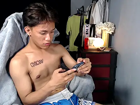 Snapshot of naughtyboyloy_0 chatting on January 2026 05:49:02 PM naughtyboyloy 0 online show from January 2026 05:49:02 PM