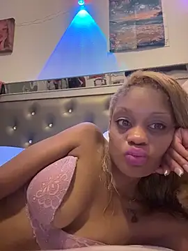 Snapshot of Angelbunnyy chatting on February 2026 05:56:02 AM Angelbunnyy online show from February 2026 05:56:02 AM