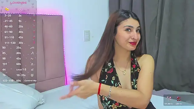 Snapshot of CandyAinsley chatting on October 2025 06:19:01 PM CandyAinsley online show from October 2025 06:19:01 PM