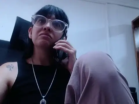 dalila macherano1 online show from September 2025 05:18:01 PM