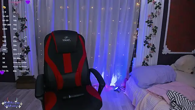 Snapshot of -Seava chatting on September 2025 01:33:02 PM -Seava online show from September 2025 01:33:02 PM