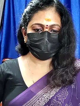 Sweetie swetha37 online show from October 2025 05:48:02 PM