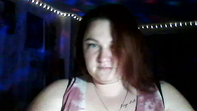 Snapshot of AngelQSky chatting on November 2025 06:52:02 PM AngelQSky online show from November 2025 06:52:02 PM