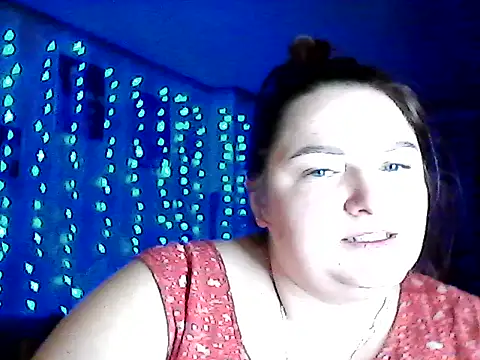 Snapshot of AngelQSky chatting on January 2026 05:07:01 PM AngelQSky online show from January 2026 05:07:01 PM