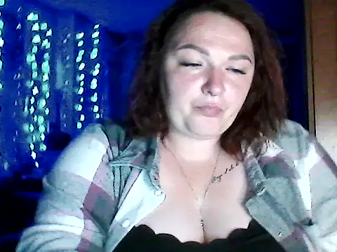 Snapshot of AngelQSky chatting on May 2026 09:09:02 PM AngelQSky online show from May 2026 09:09:02 PM