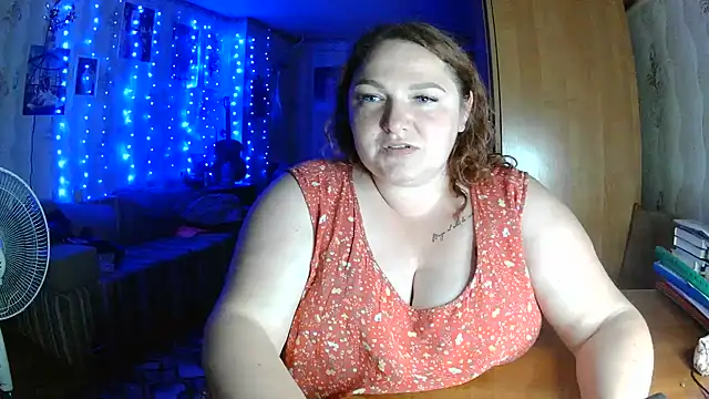 Snapshot of AngelQSky chatting on June 2026 10:01:01 PM AngelQSky online show from June 2026 10:01:01 PM