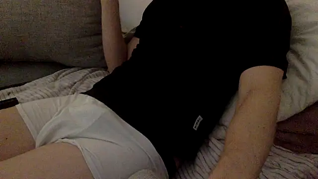 Breezydicksn online show from November 2025 04:49:01 PM