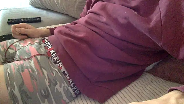 Breezydicksn online show from November 2025 02:12:02 PM