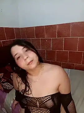 Snapshot of Cloe_mateo chatting on November 2025 12:33:01 AM Cloe mateo online show from November 2025 12:33:01 AM