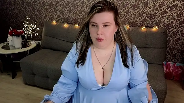 Snapshot of Lillit__ chatting on September 2025 08:30:01 PM Lillit online show from September 2025 08:30:01 PM