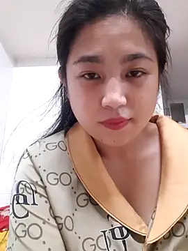 Snapshot of Minn-cute chatting on October 2025 08:45:01 AM Minn-cute online show from October 2025 08:45:01 AM