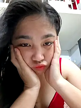 Snapshot of Minn-cute chatting on November 2025 05:07:02 AM Minn-cute online show from November 2025 05:07:02 AM