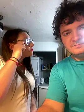 Mommasaurrex online show from September 2025 01:50:01 AM